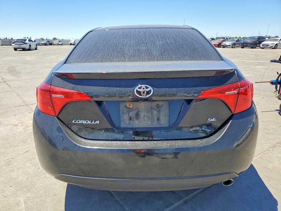 2018 TOYOTA COROLLA SE — Фото 6 из 12