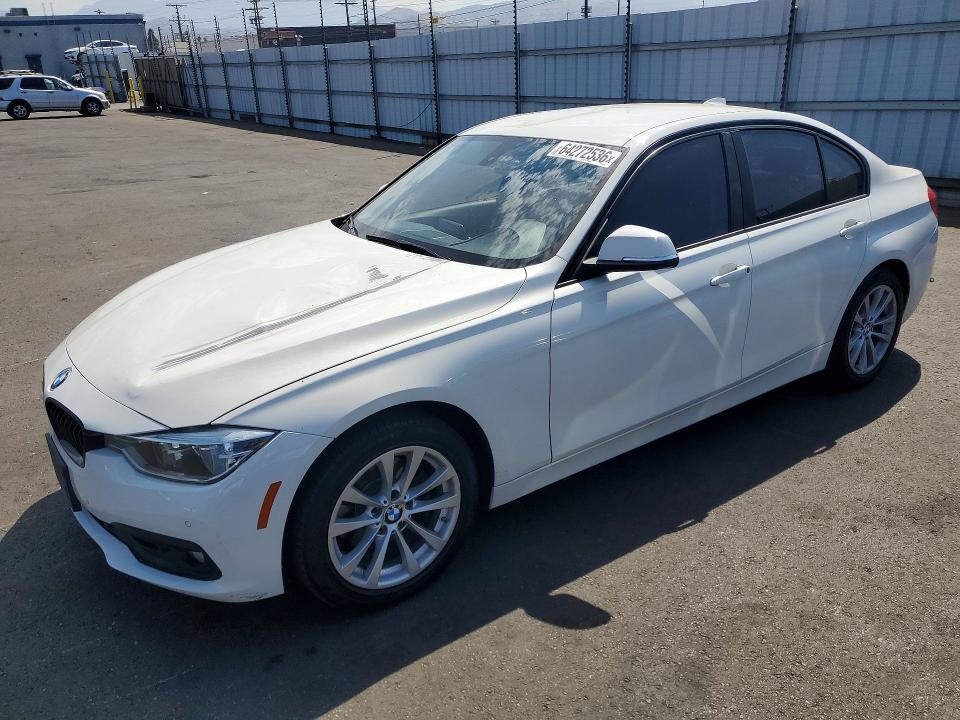 2018 BMW 320 WBA8A9C50JAH14105