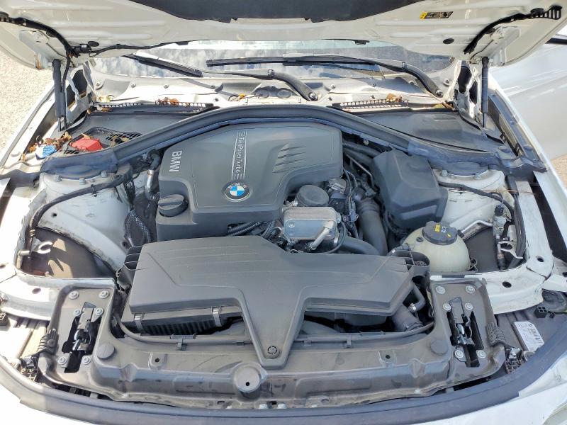 WBA8A9C50JAH14105 2018 BMW 320 photo no. 11