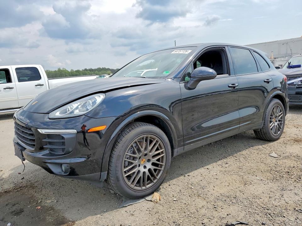 2017 PORSCHE CAYENNE WP1AA2A25HKA81735