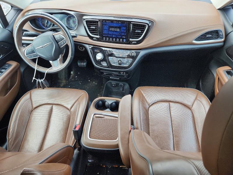 2017 CHRYSLER PACIFICA LIMITED — Фото 8 из 13