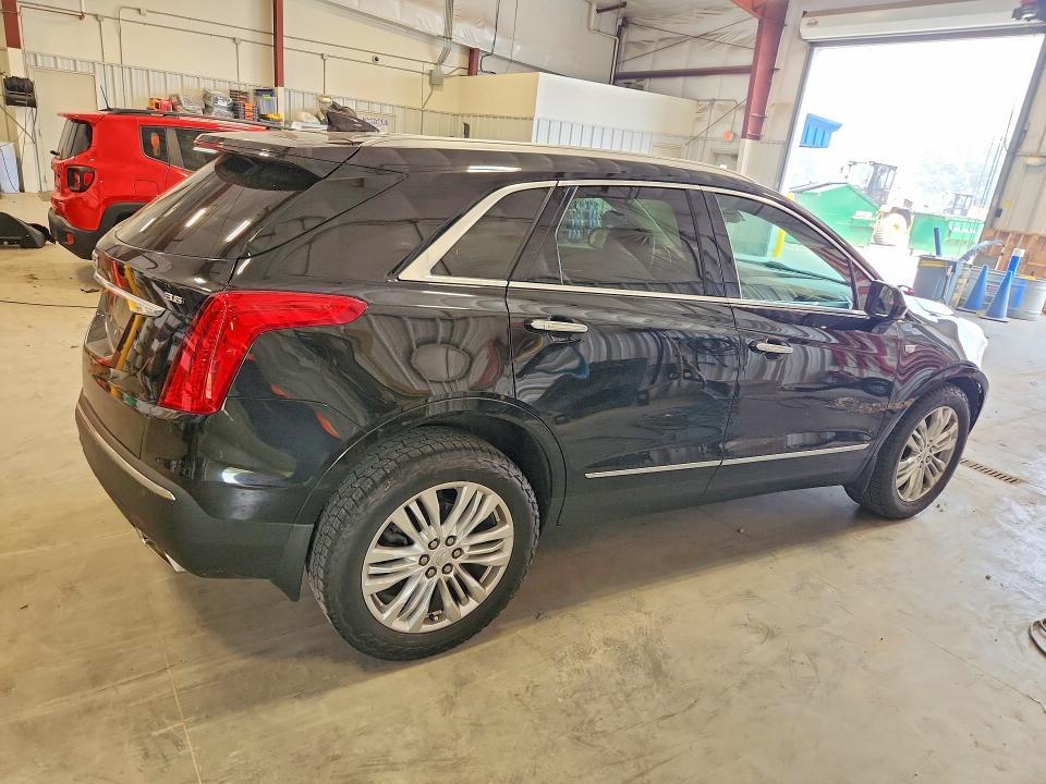 2017 CADILLAC XT5 PREMIUM LUXURY — Фото 3 из 13