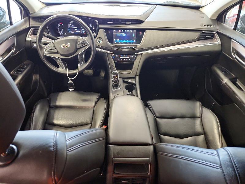 2017 CADILLAC XT5 PREMIUM LUXURY — Фото 8 из 13