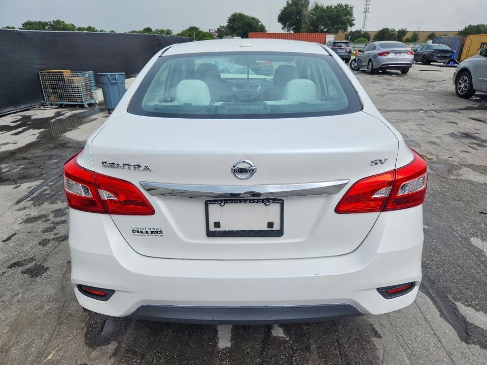 2017 NISSAN SENTRA SV — Фото 6 из 12
