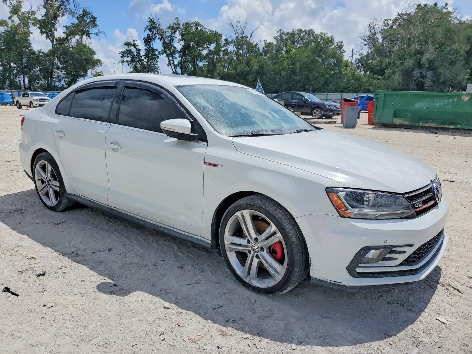 3VW5T7AJ5HM280596 2017 VOLKSWAGEN JETTA photo no. 4