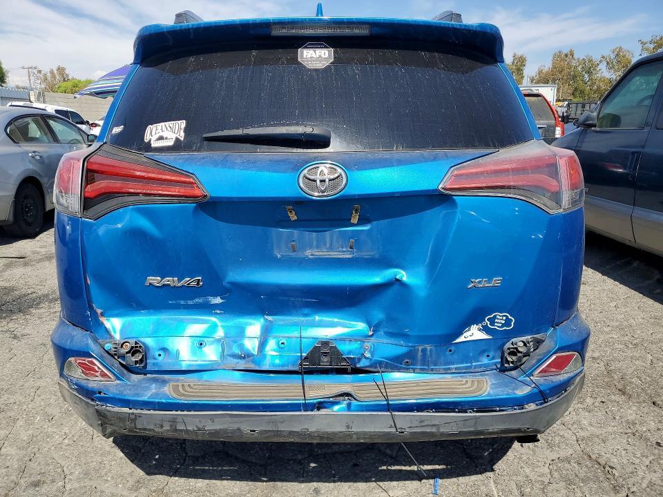 2T3WFREV5HW331391 2017 TOYOTA RAV4 photo no. 6