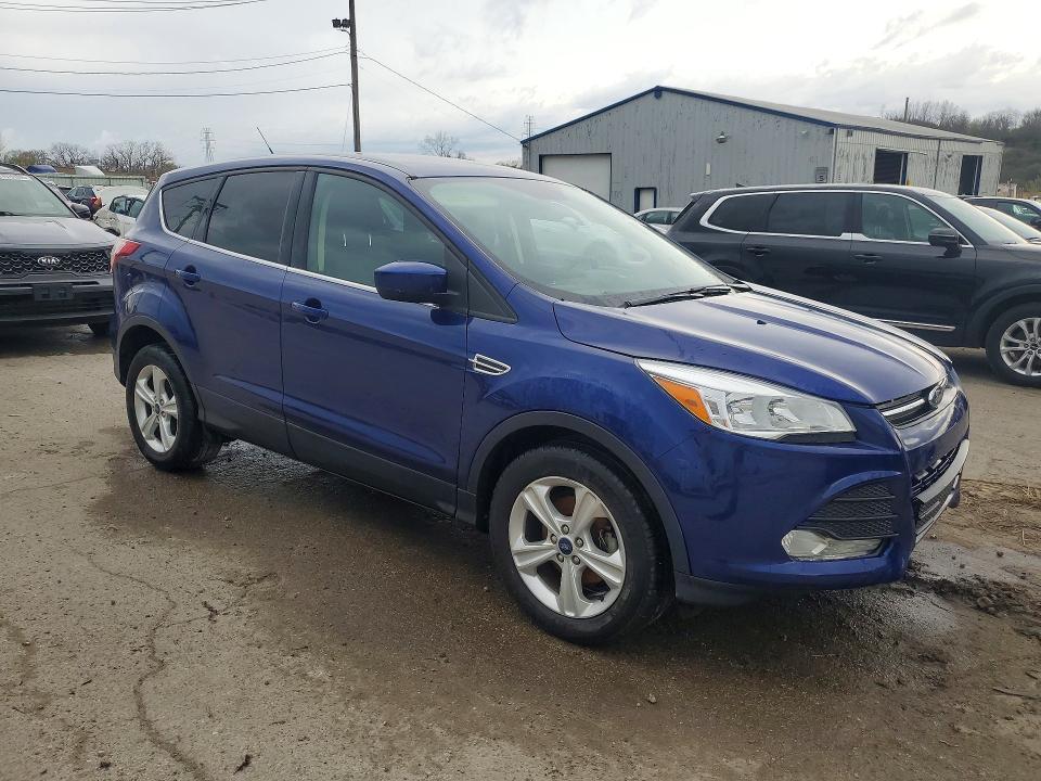 1FMCU0GXXGUB73754 2016 FORD ESCAPE photo no. 4