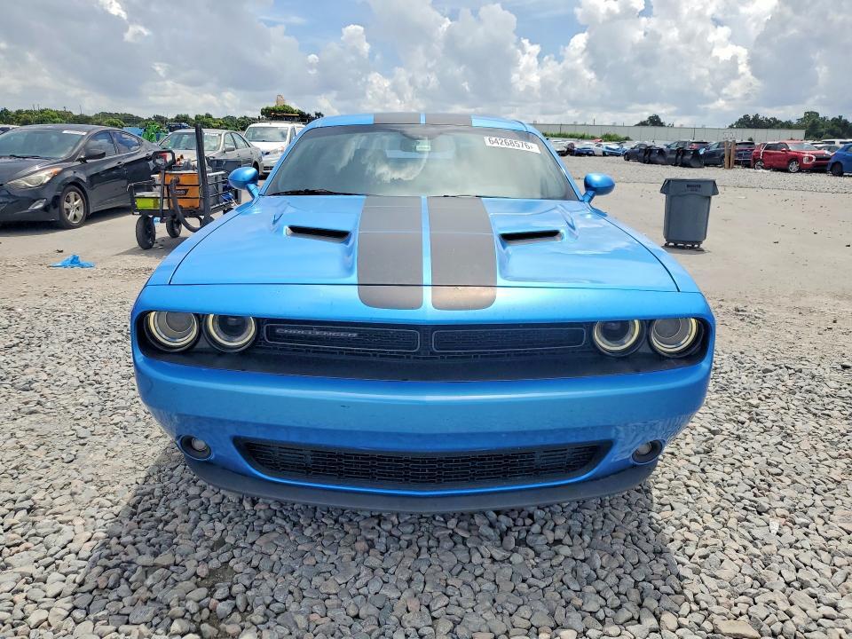 2016 DODGE CHALLENGER SXT — Фото 5 из 12