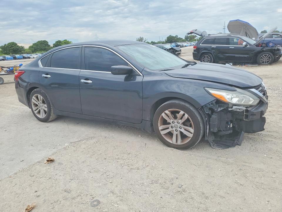 2016 NISSAN ALTIMA 2.5 S — Фото 4 из 13