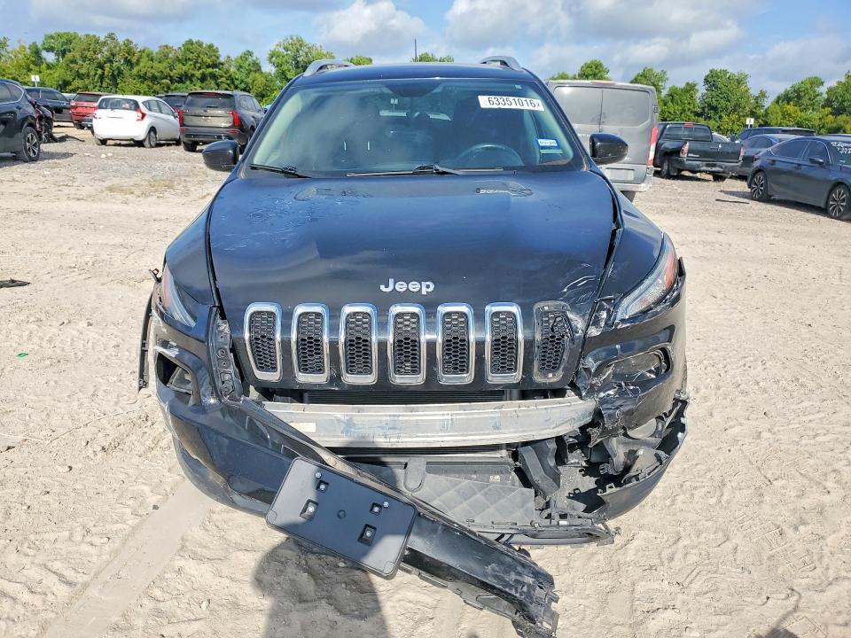 2016 JEEP CHEROKEE LATITUDE — Фото 6 из 14