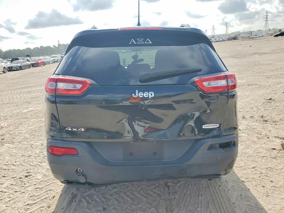 2016 JEEP CHEROKEE LATITUDE — Фото 7 из 14