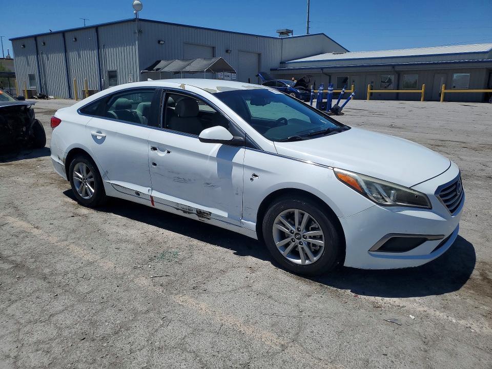 2016 HYUNDAI SONATA SE — Фото 4 из 12