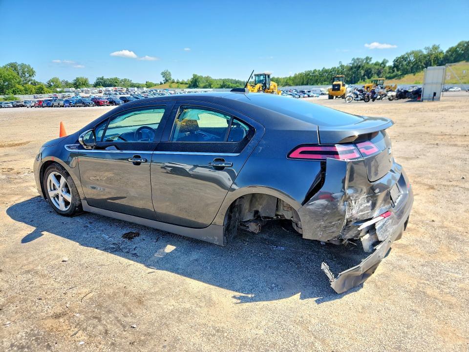2015 CHEVROLET VOLT — Фото 2 из 13