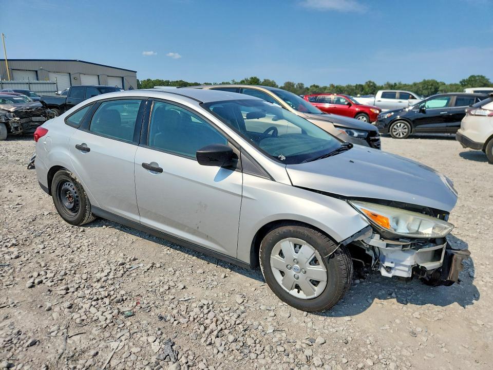 1FADP3E29FL299932 2015 FORD FOCUS photo no. 4