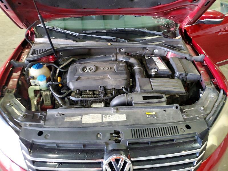 2015 VOLKSWAGEN PASSAT SE — Фото 11 из 13