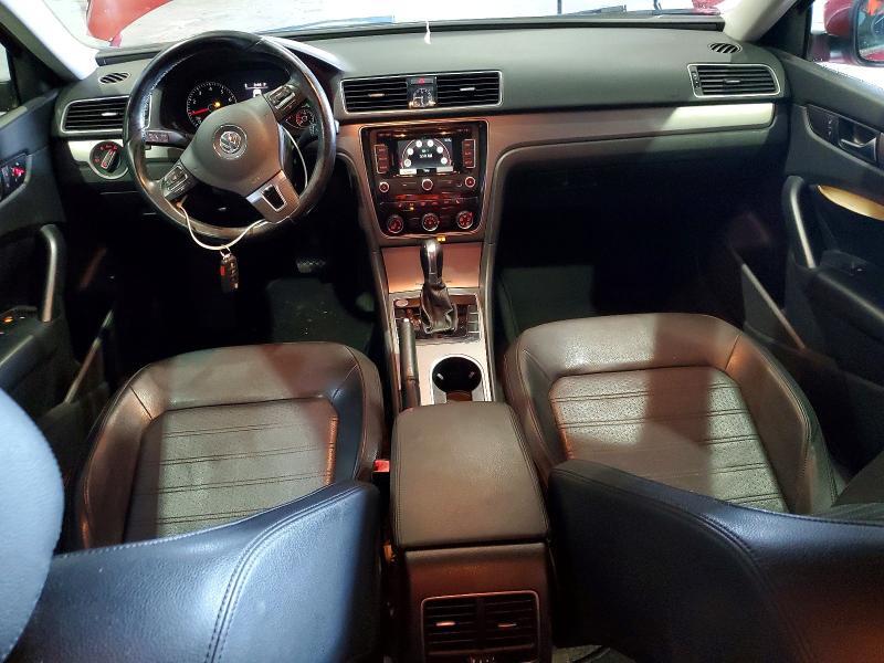 2015 VOLKSWAGEN PASSAT SE — Фото 8 из 13
