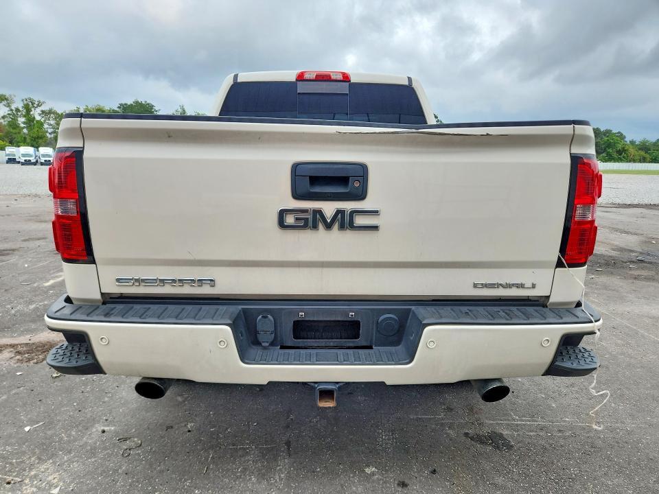 2015 GMC SIERRA K1500 DENALI — Фото 6 из 13