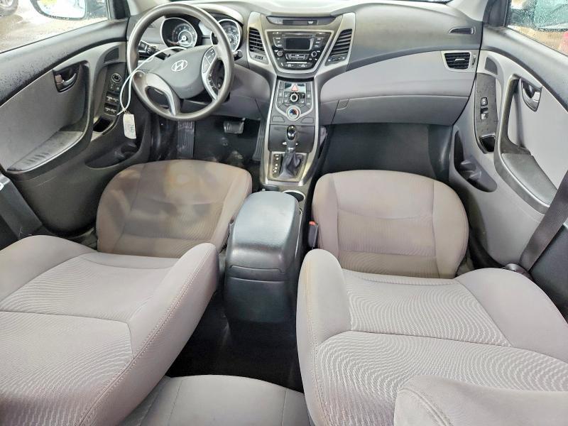 2015 HYUNDAI ELANTRA SE — Фото 8 из 13