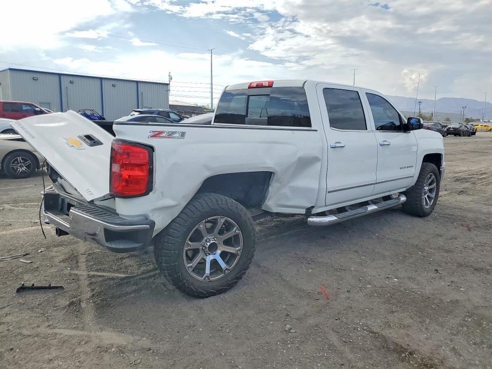 2015 CHEVROLET SILVERADO K1500 LTZ — Фото 3 из 12