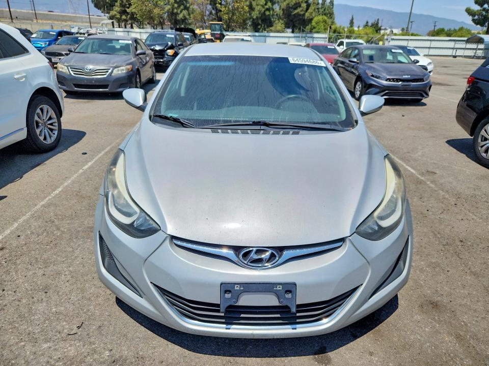 2015 HYUNDAI ELANTRA SE — Фото 5 из 12