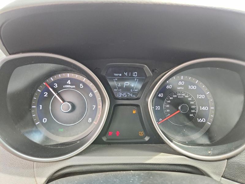 2015 HYUNDAI ELANTRA SE — Фото 9 из 12