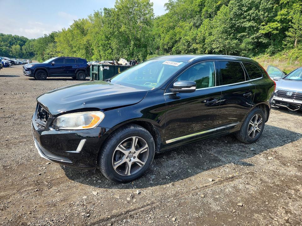 2014 VOLVO XC60 YV4902DZ4E2526104