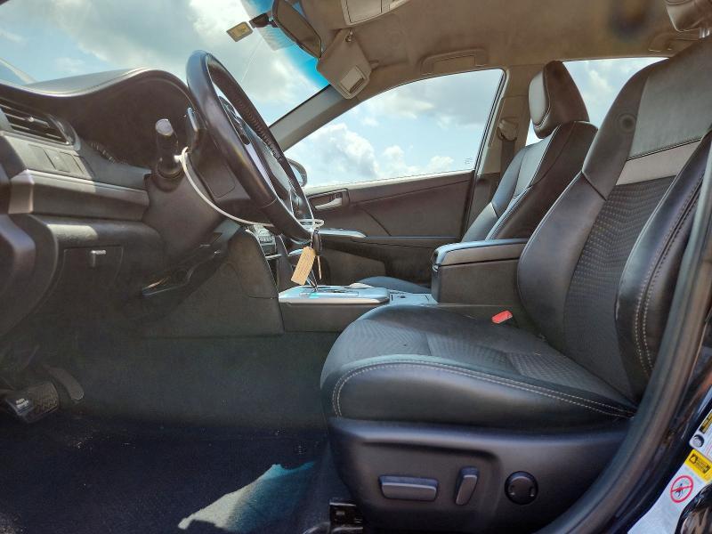 2014 TOYOTA CAMRY SE — Фото 7 из 12