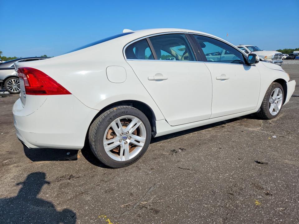 2014 VOLVO S60 T5 — Фото 3 из 12