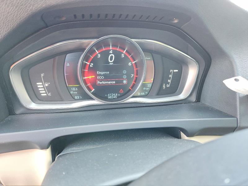 2014 VOLVO S60 T5 — Фото 9 из 12