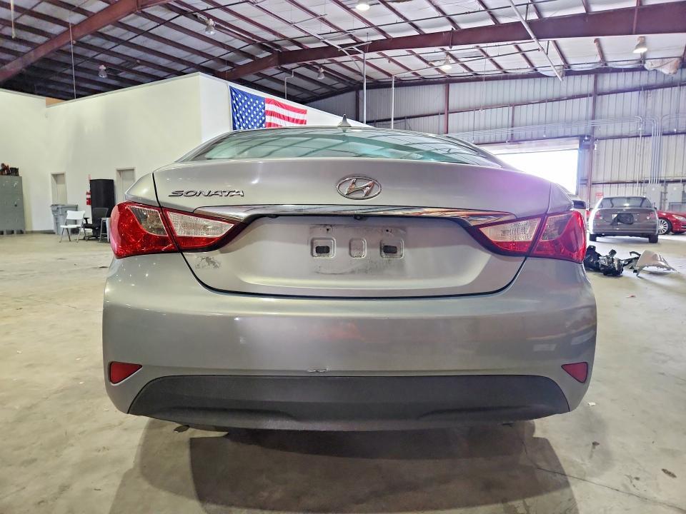 2014 HYUNDAI SONATA GLS — Фото 6 из 12
