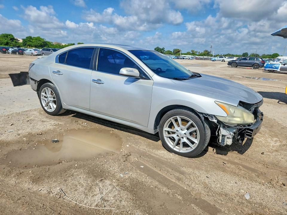 2014 NISSAN MAXIMA 3.5 S — Фото 4 из 13