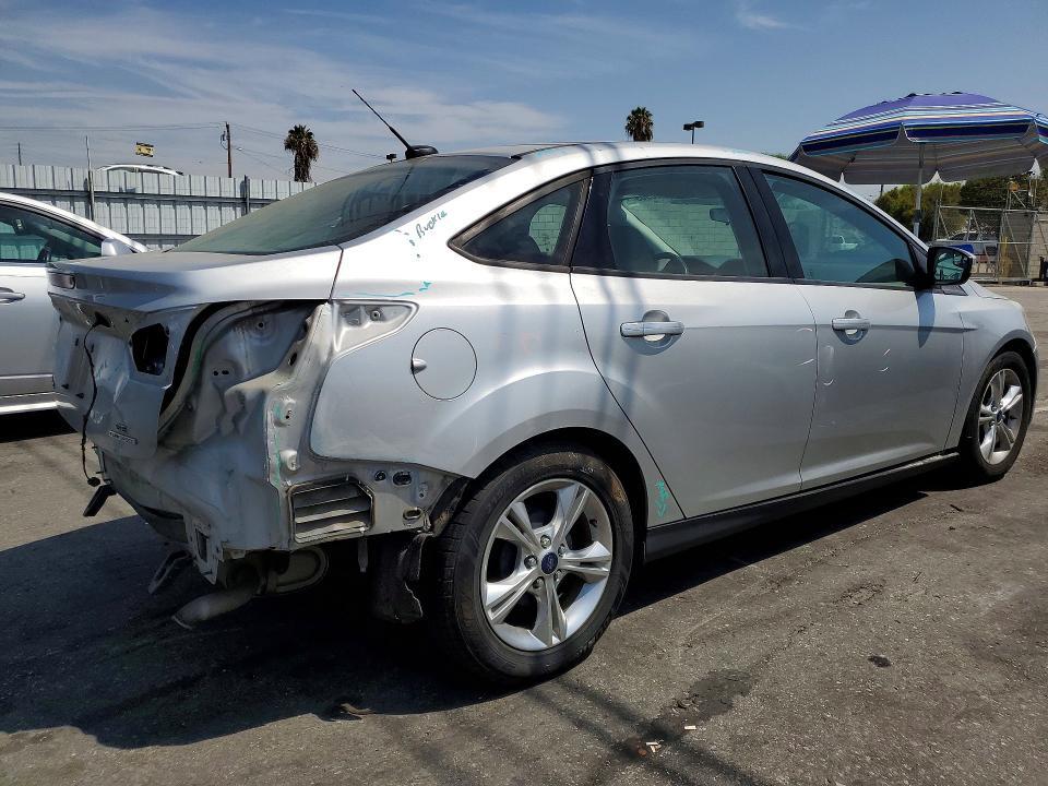 2014 FORD FOCUS SE — Фото 3 из 12