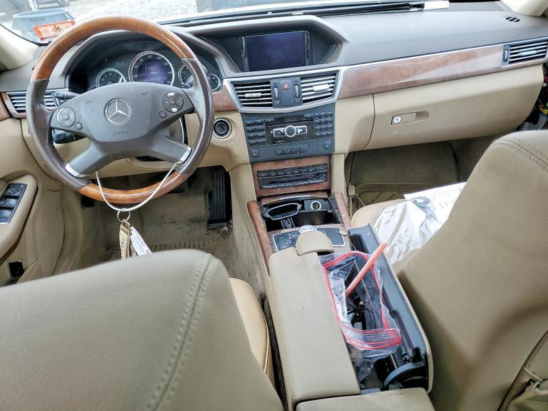 2013 MERCEDES-BENZ E 350 4MATIC — Фото 8 из 12