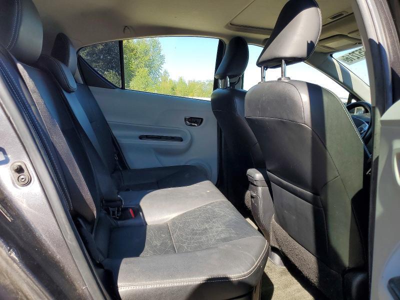 2013 TOYOTA PRIUS C FOUR — Фото 11 из 14