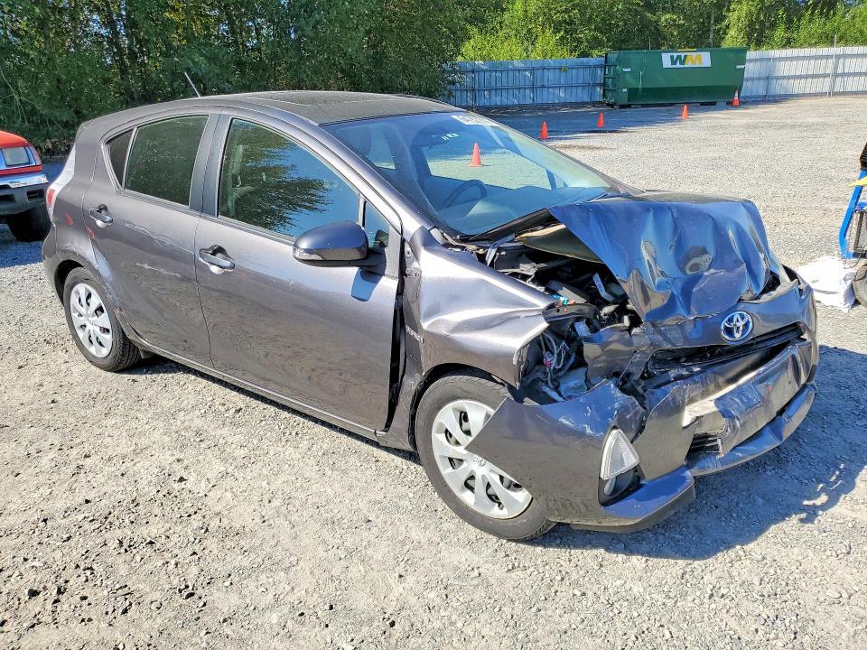 2013 TOYOTA PRIUS C FOUR — Фото 4 из 14