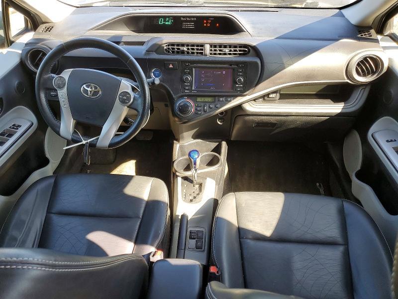 2013 TOYOTA PRIUS C FOUR — Фото 8 из 14