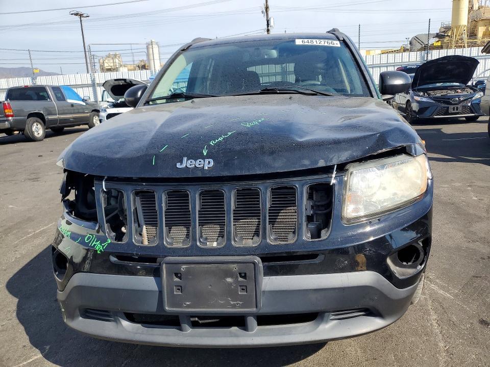 2013 JEEP COMPASS SPORT — Фото 5 из 13