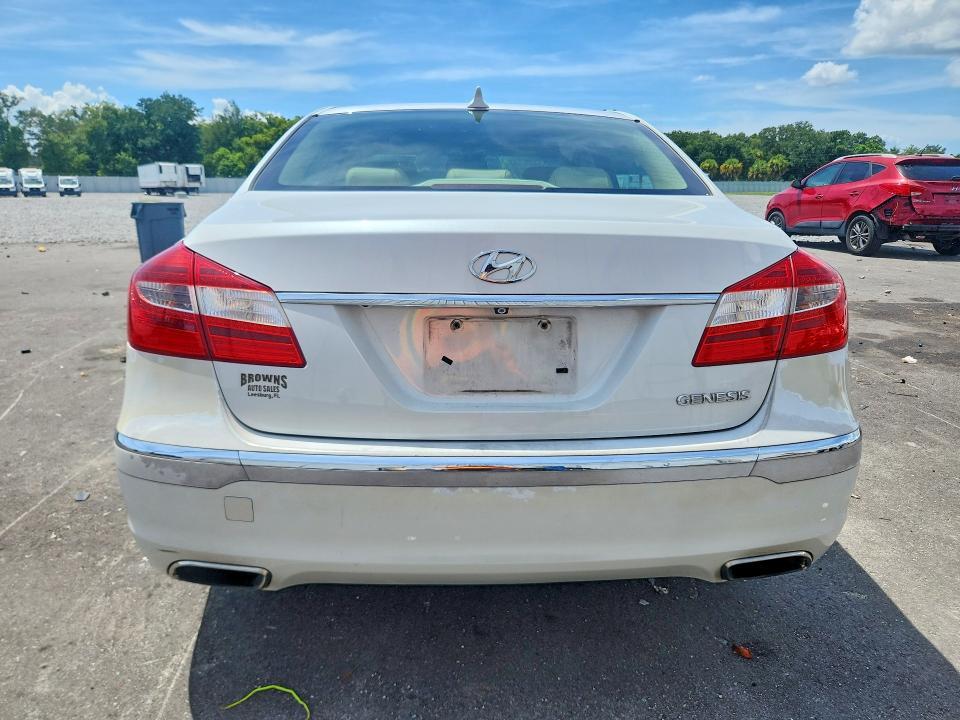 2012 HYUNDAI GENESIS 3.8L — Фото 6 из 12