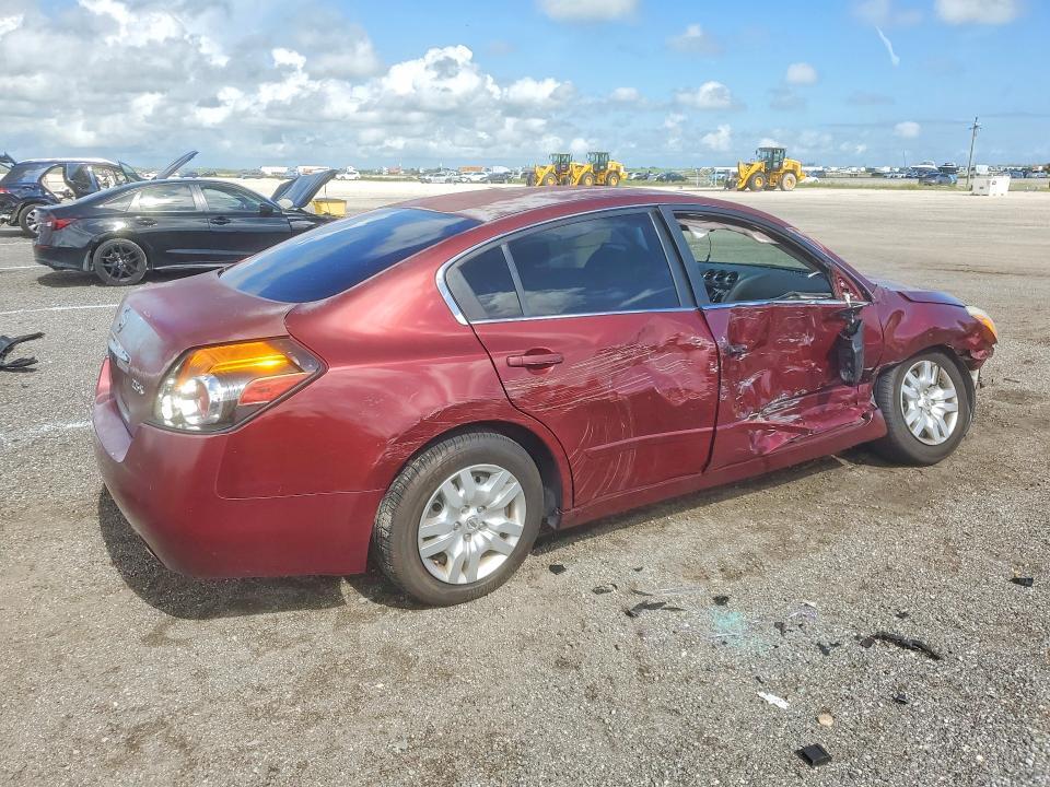 2012 NISSAN ALTIMA 2.5 — Фото 3 из 13