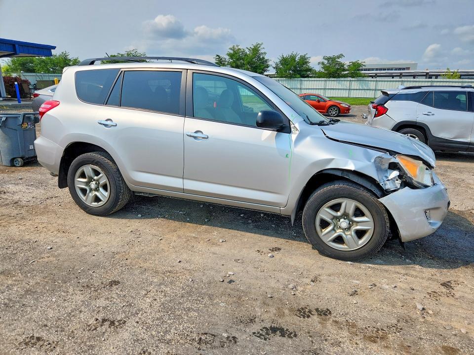 2011 TOYOTA RAV4 BASE — Фото 4 из 13