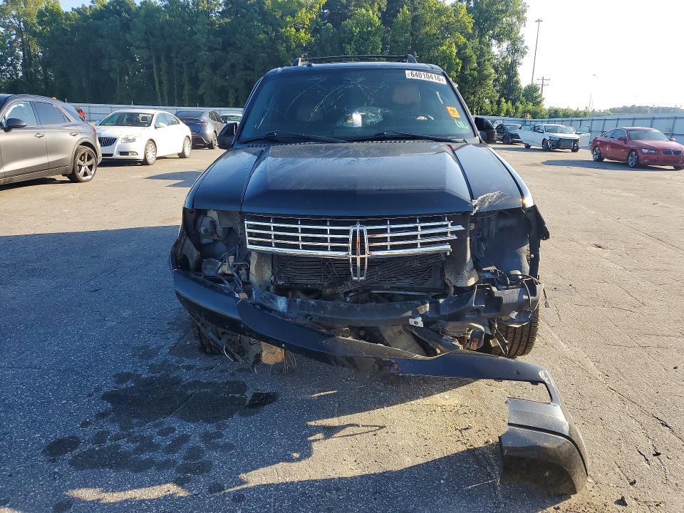 5LMJJ2J50BEJ01965 2011 LINCOLN NAVIGATOR photo no. 5