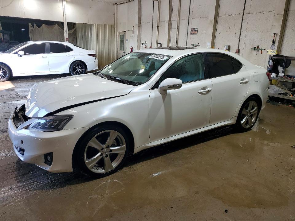 2011 LEXUS IS 250 JTHBF5C25B5134704