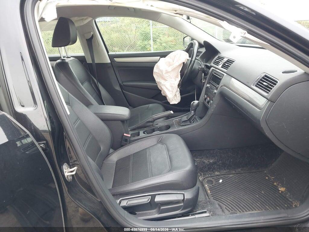 1VWAT7A37FC049875 2015 VOLKSWAGEN PASSAT photo no. 5