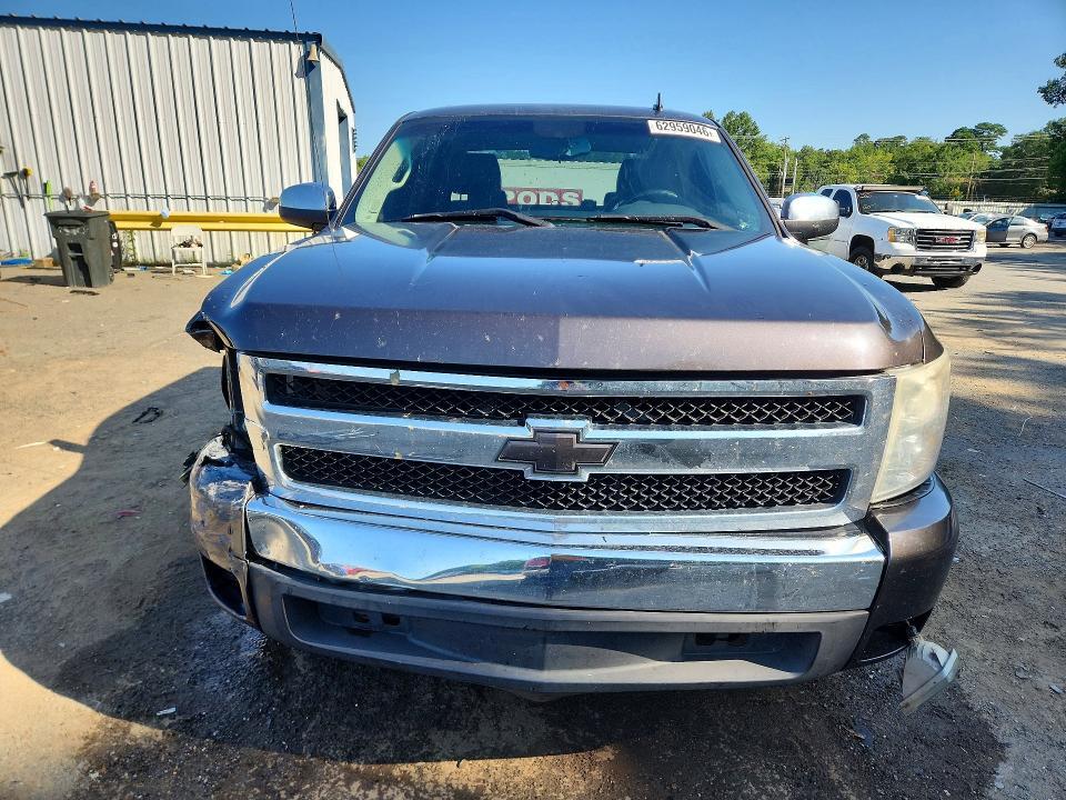 3GCPCSE03BG256416 2011 CHEVROLET SILVERADO photo no. 5