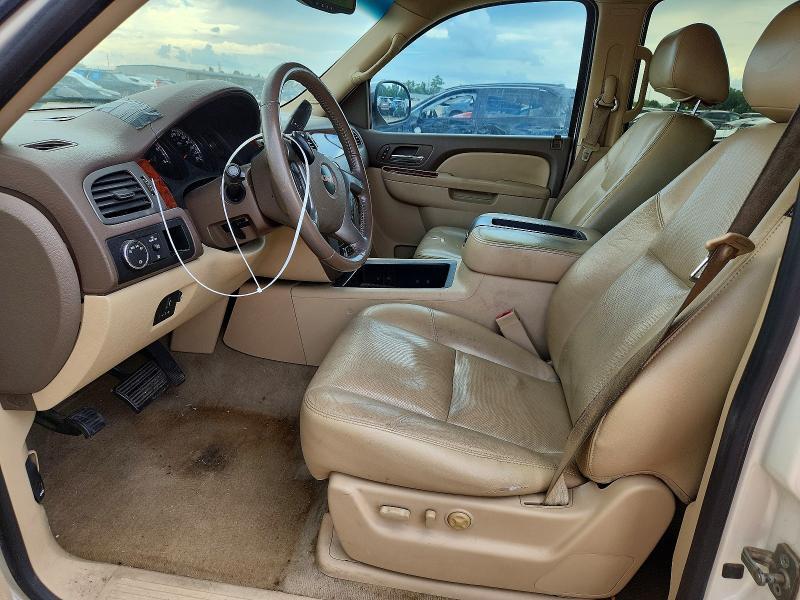2011 GMC YUKON XL C1500 SLT — Фото 7 из 13