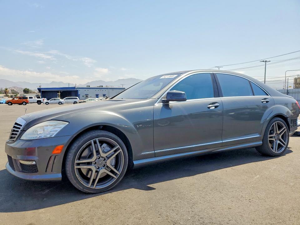 2011 MERCEDES-BENZ S WDDNG7EB7BA384530