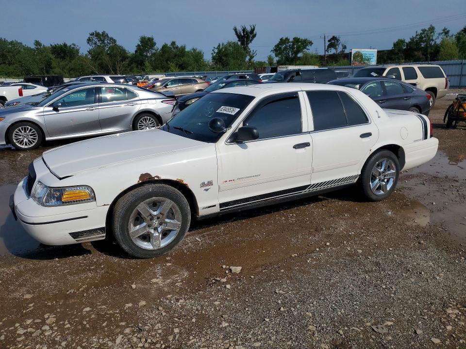 2010 FORD CROWN VICTORIA 2FABP7BV8AX110955