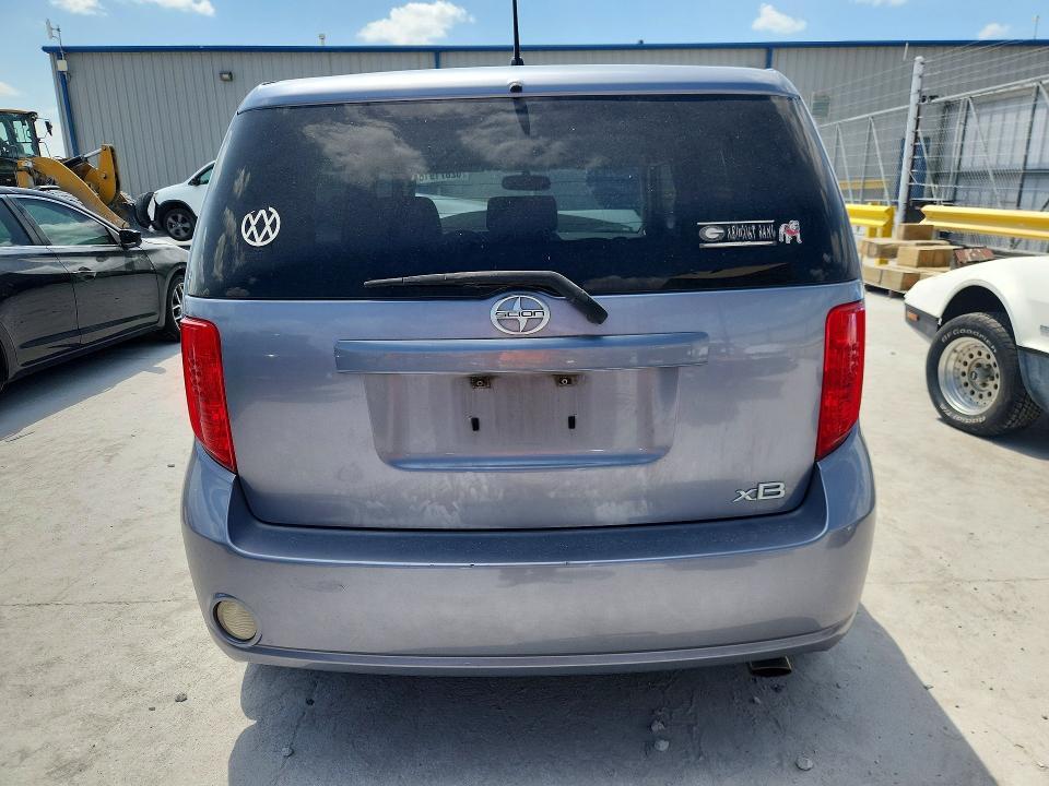 2010 SCION XB BASE — Фото 6 из 13
