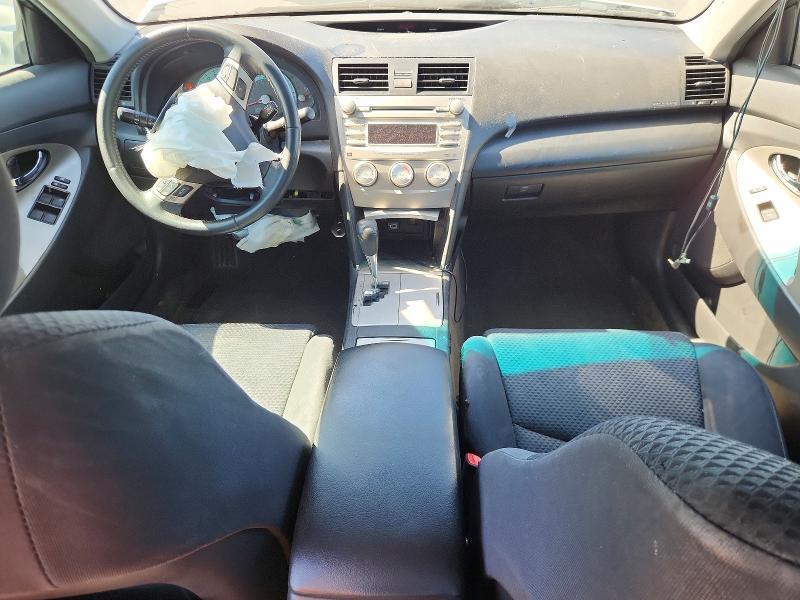 2010 TOYOTA CAMRY SE — Фото 8 из 13