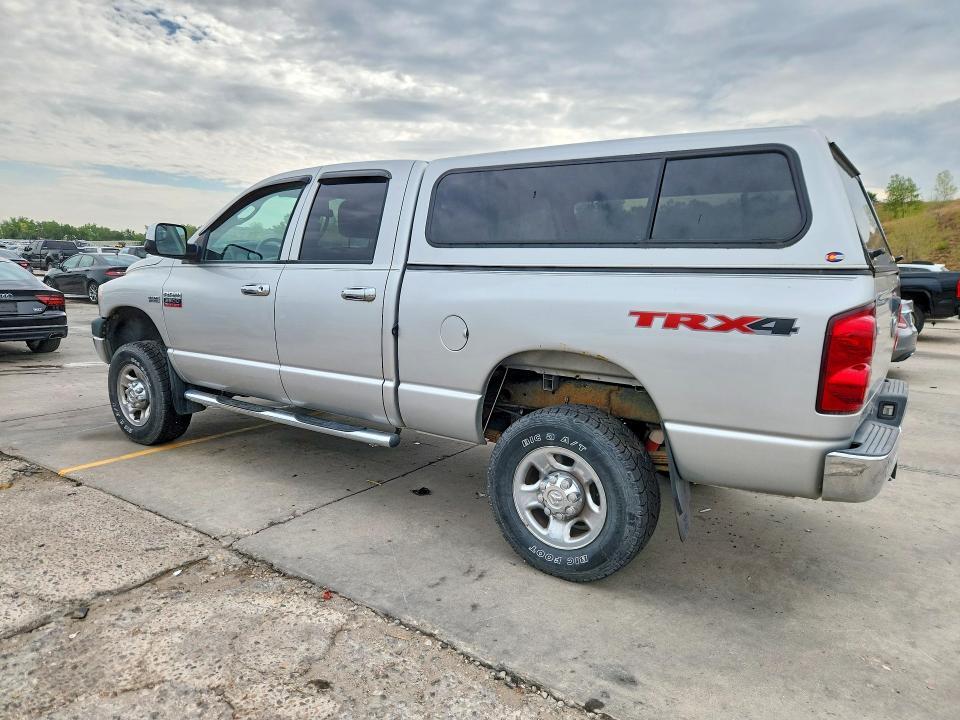 2009 DODGE RAM 2500 — Фото 2 из 12